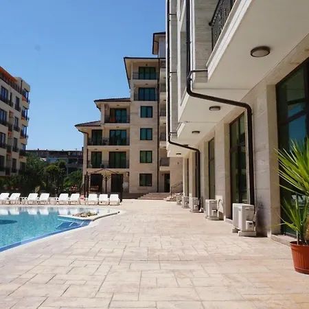 Amadeus Lux Apartment Sunny Beach